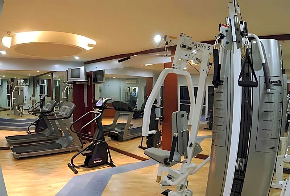 Crown Regency Residences Davao Hotel