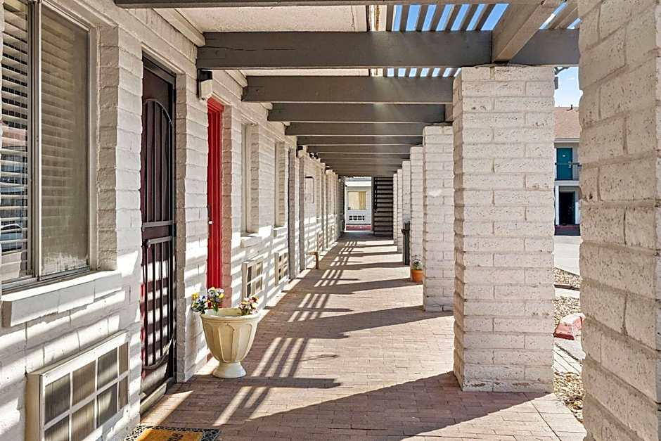 Days Inn by Wyndham Albuquerque Northeast
