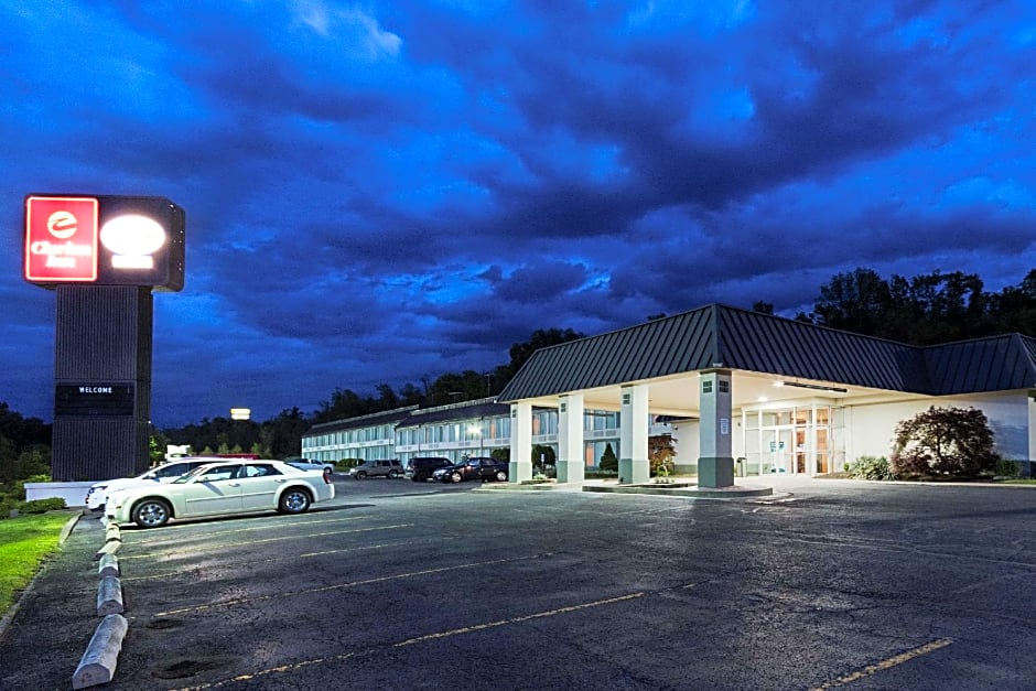 Clarion Inn Fairmont