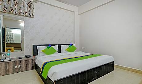 Treebo Alankar Hoshangabad Road