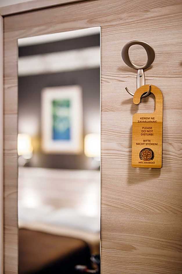 Natur Hotel Kövestető