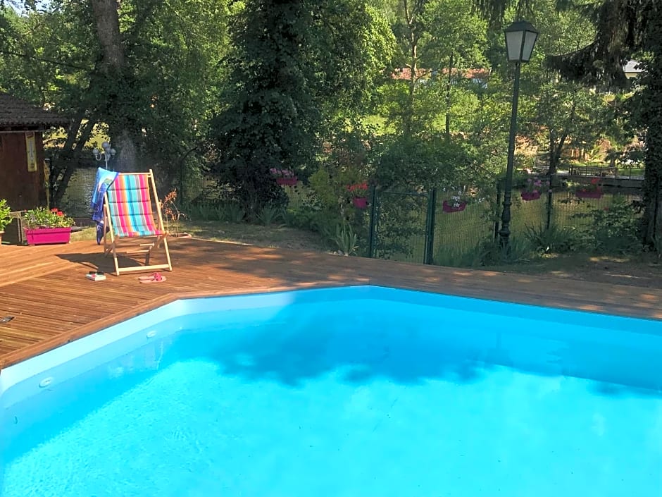 La longère piscine&spa privé
