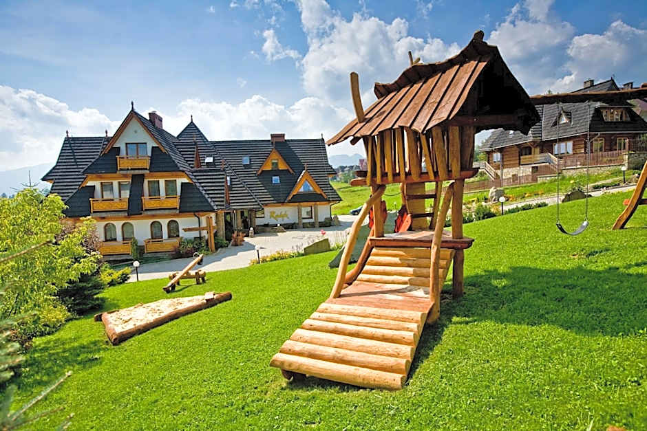 Hotel REDYK Ski&Relax - narty i widok na góry na wyciągnięcie ręki