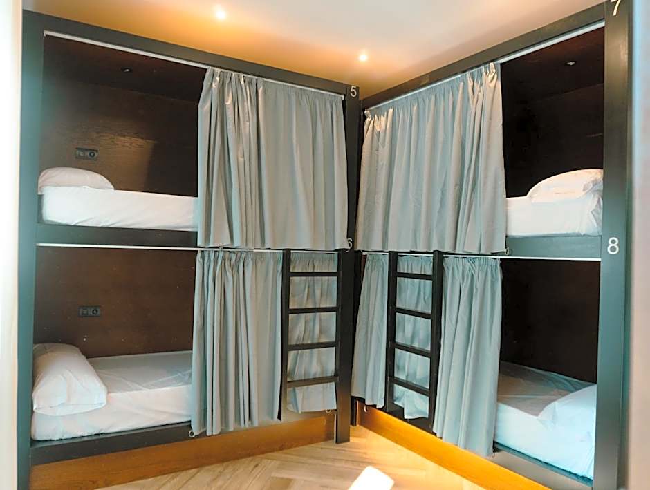 La Banda Rooftop Hostel