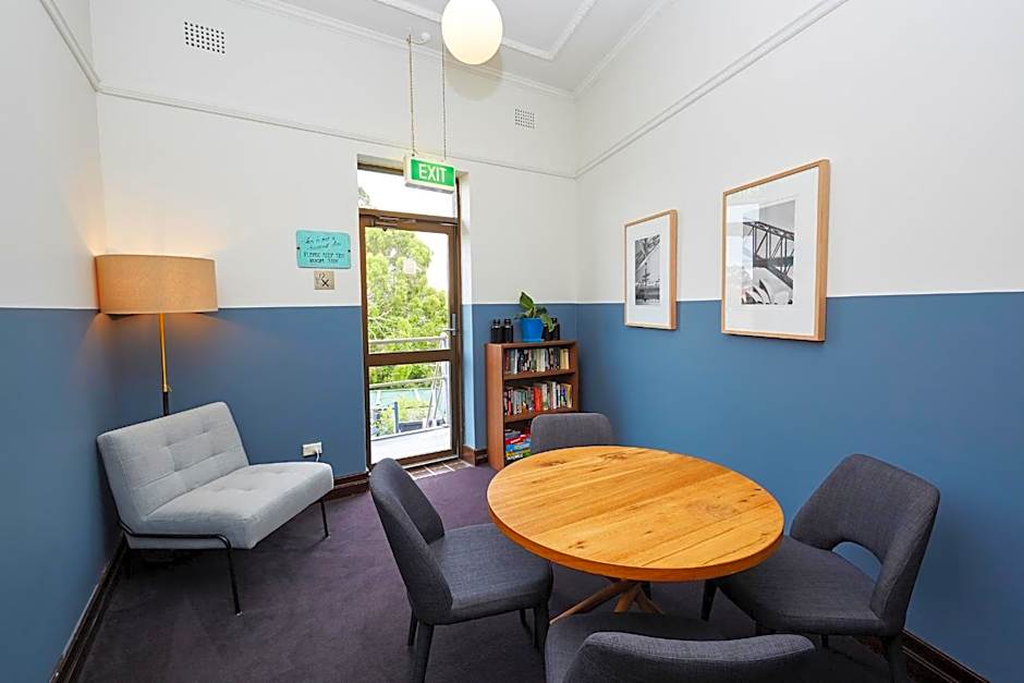 Bridgeview Hotel Willoughby