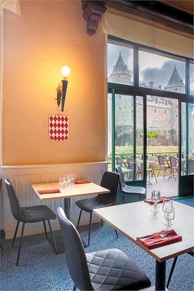 Hôtel Restaurant Du Château