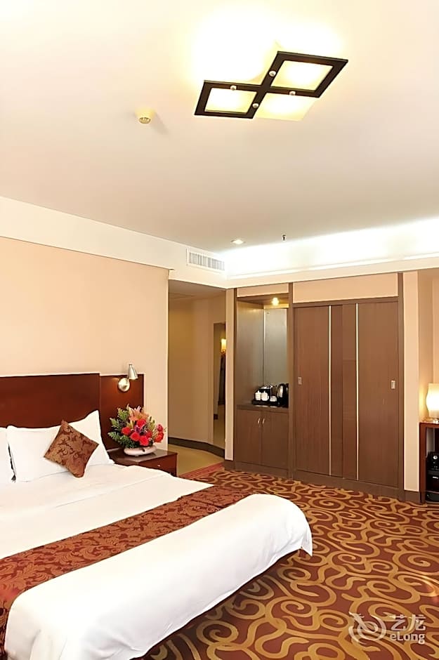 Xinhua Hotel