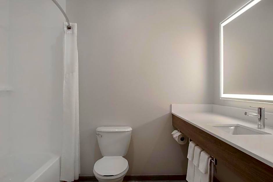 Holiday Inn Express Montgomery East I-85 By IHG