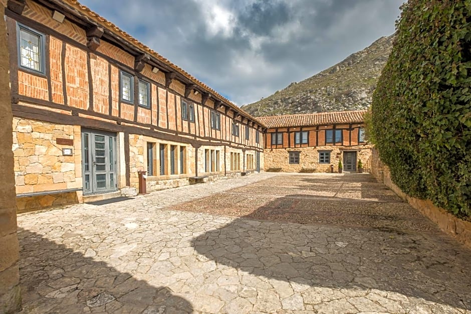 Hotel Posada Santa Maria la Real