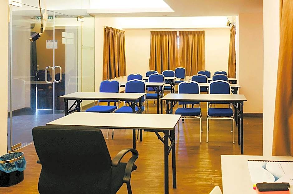 Kertih Damansara Inn