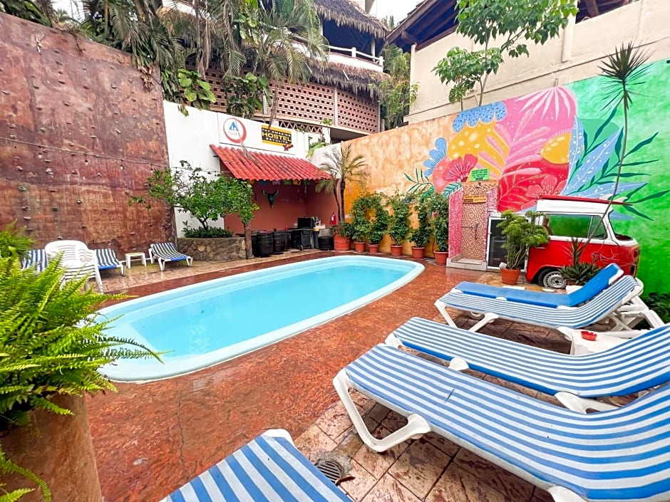 ITH Amazing Hostel Sayulita