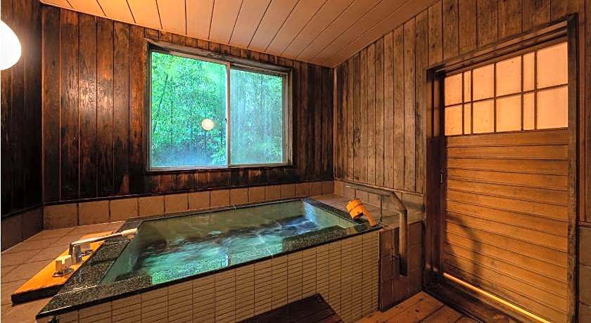 Yubara Onsen Hakkei