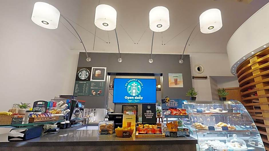 Hilton London Heathrow Airport Terminal 5