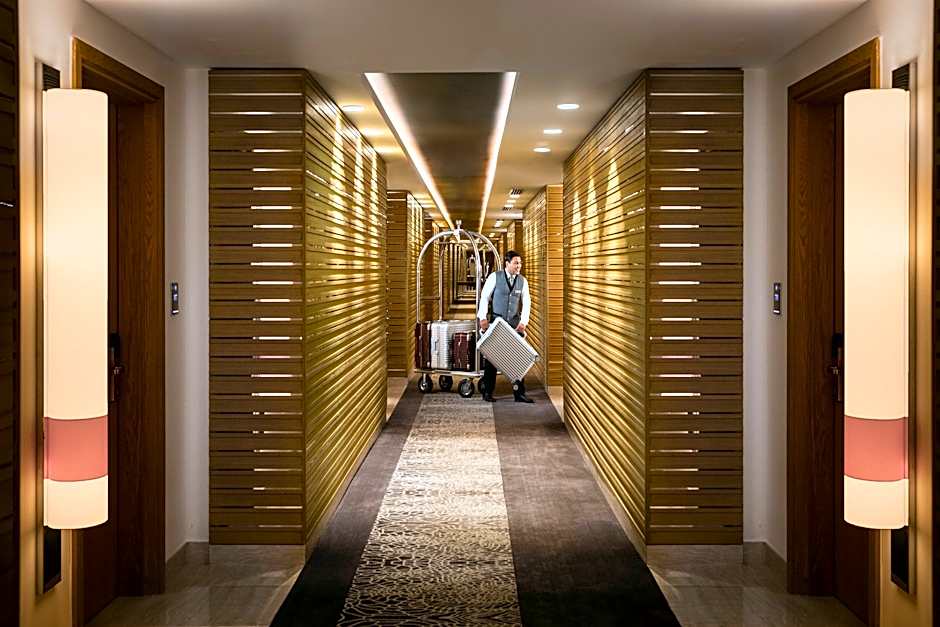 Beach Rotana Residences