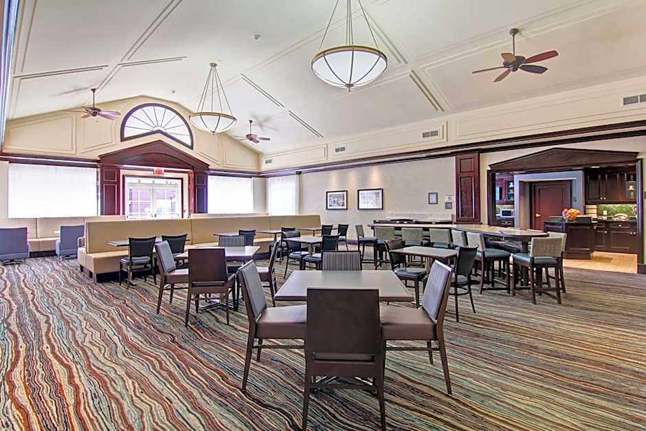 Homewood Suites By Hilton Toronto-Mississauga