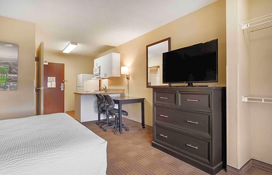 Extended Stay America Suites - Boston - Braintree