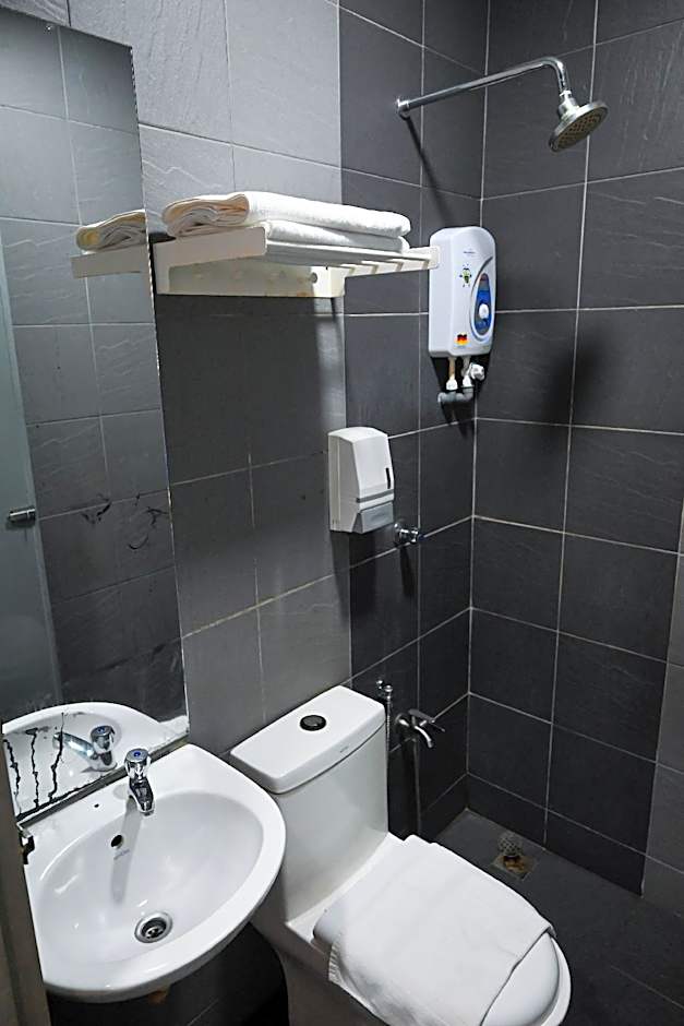 Hotel Nur Termerloh Plt