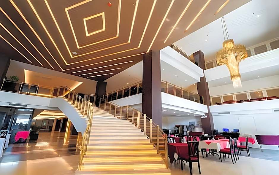 Metrocentre Hotel & Convention Center