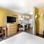 Studio 6 Extended Stay Chicago Vernon Hills Lincolnshire IL