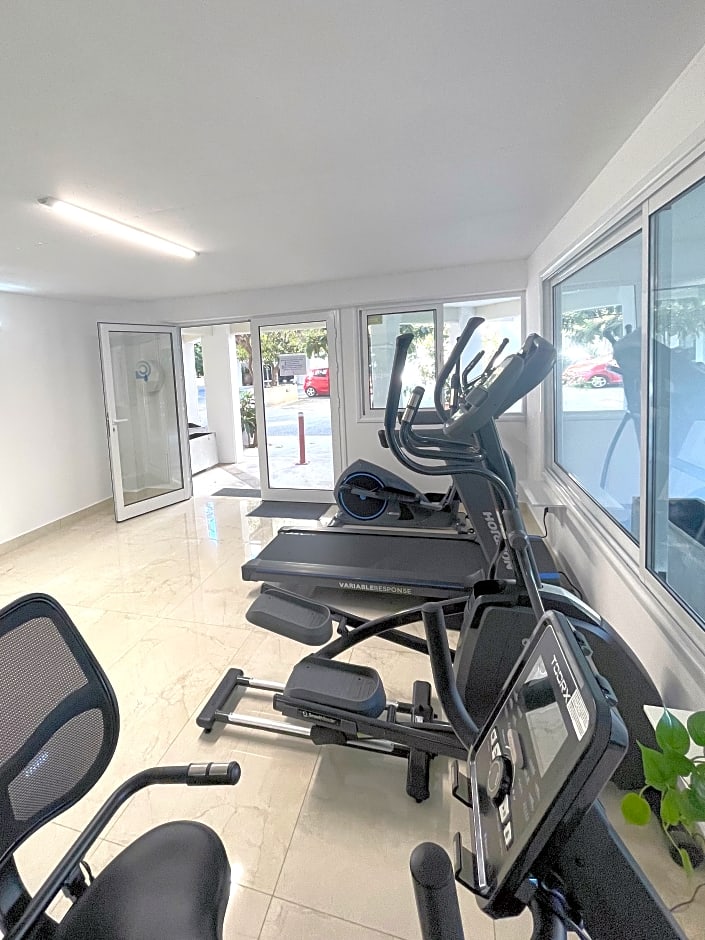 Artemis Cynthia Complex