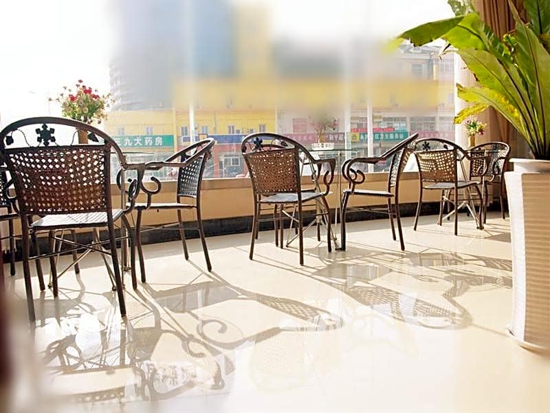 GreenTree Inn Heze Railway Station Hotel