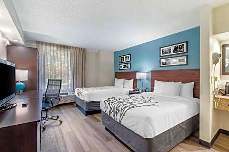 Double Room with Two Double Beds - Non-Smoking