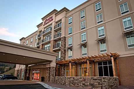 Hampton Inn & Suites Boone