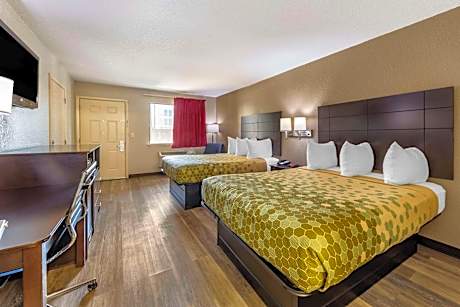 Queen Room with Two Queen Beds - Non-Smoking