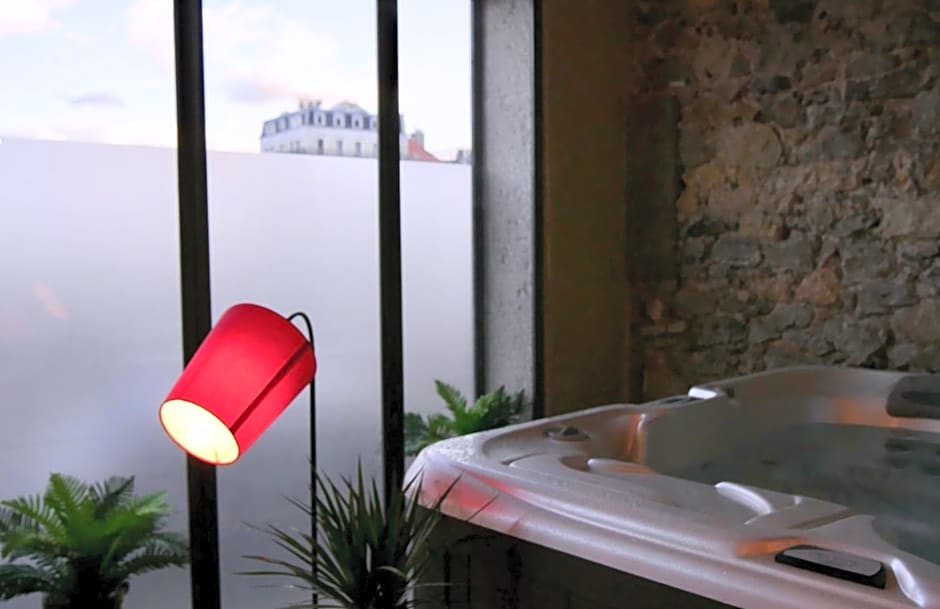 Appartement spa privatif Grenoble At Home Spa