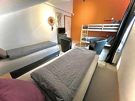 Triple Room with Mountain View