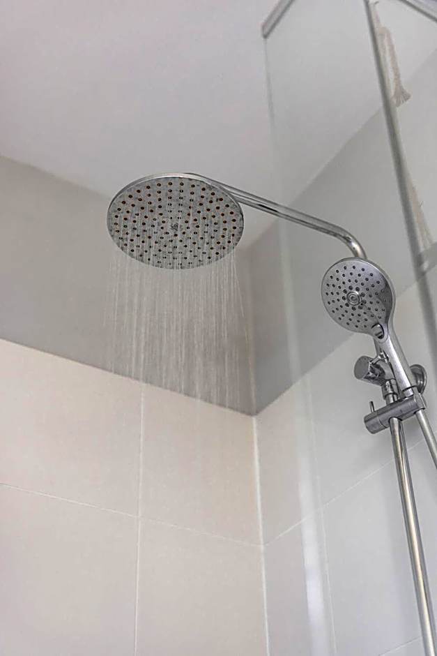 Mala Retreat, Shiraz Suite 5 Star Immaculate and Comfortable