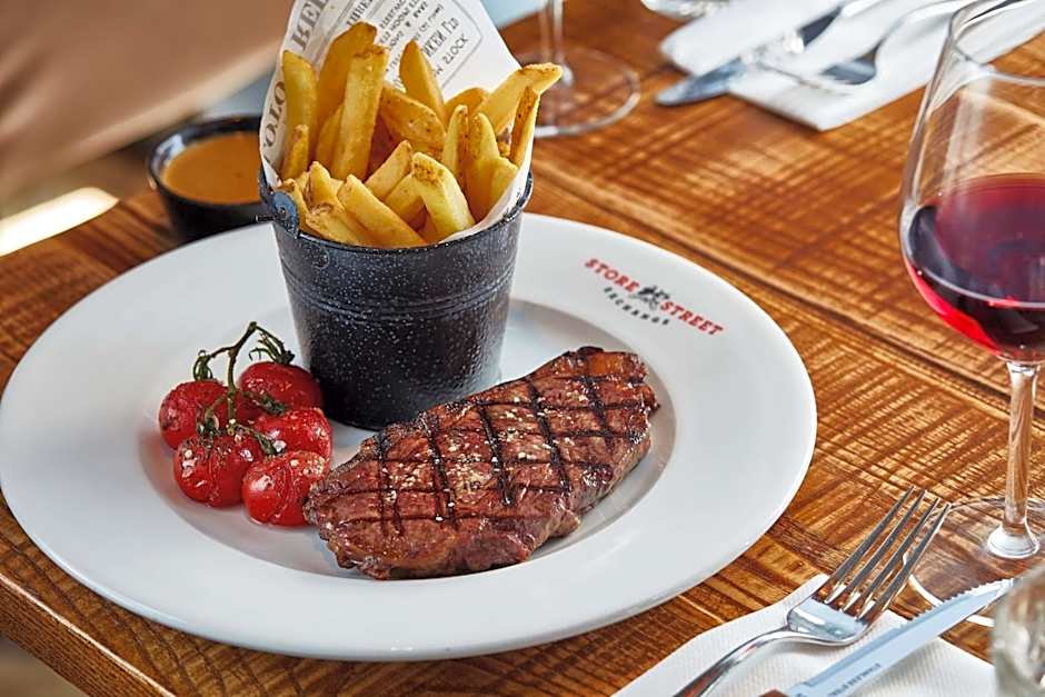 DoubleTree By Hilton Manchester Piccadilly Place