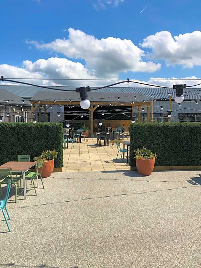 Holiday Park Caravan Fluffy in Harts Holiday Park