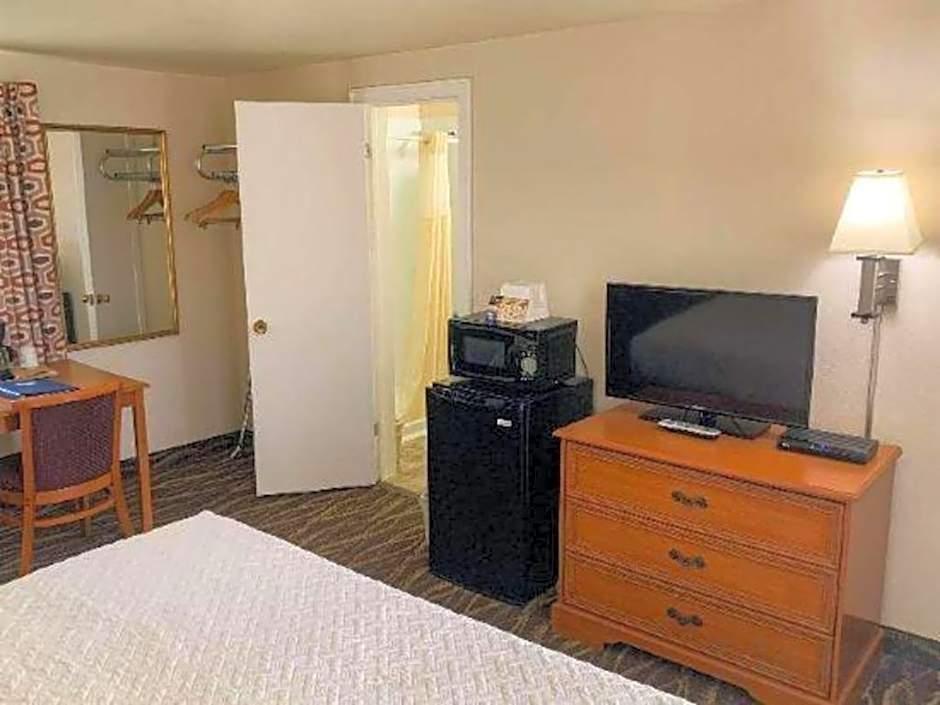 Rodeway Inn & Suites Sheridan