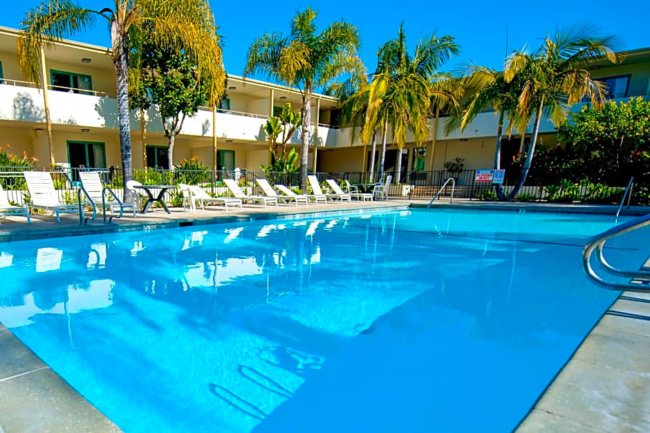 Lemon Tree Inn