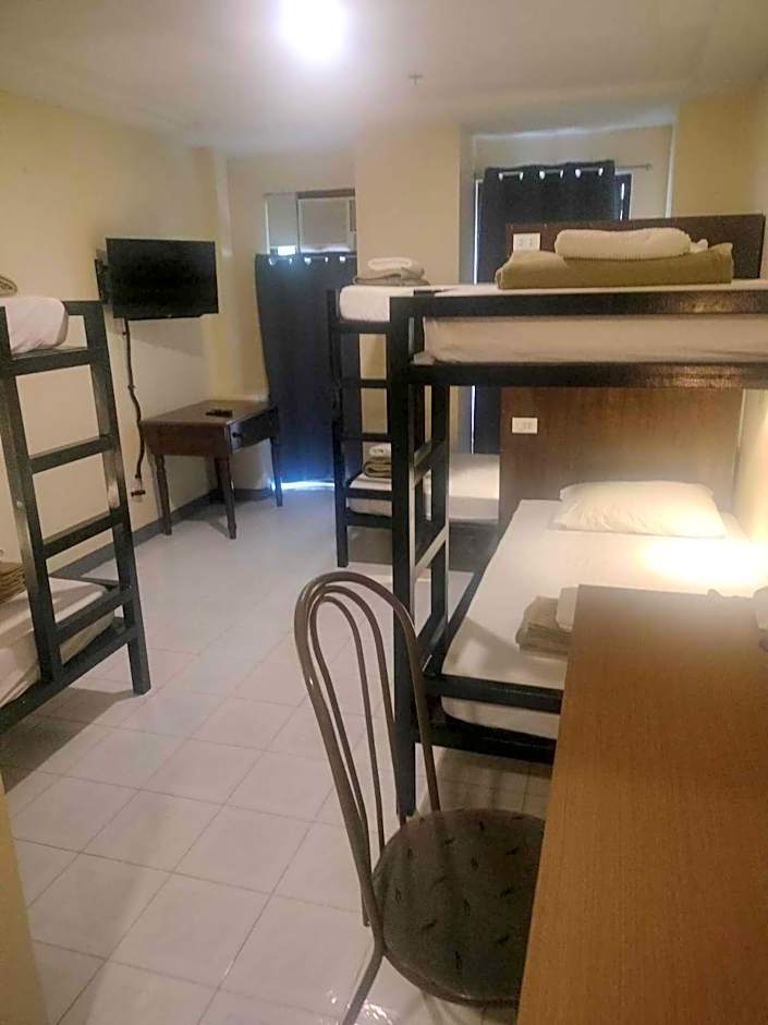Photo 1 of 5 of 6-Bed Mixed Dormitory Room