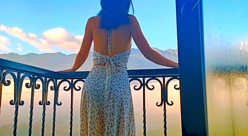 Muong Hoa View Hotel