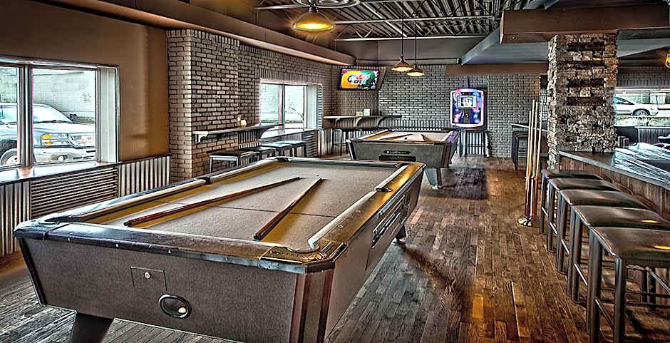 Days Inn & Conference Centre by Wyndham Camrose Norsemen