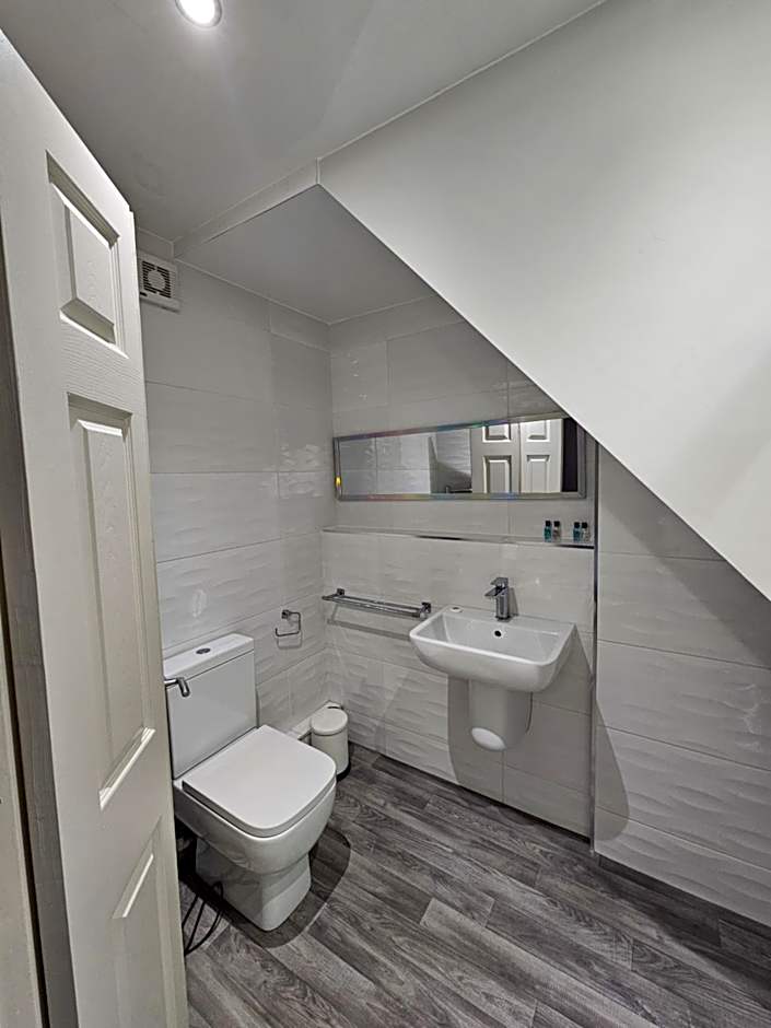 Clifton Villa - Southport