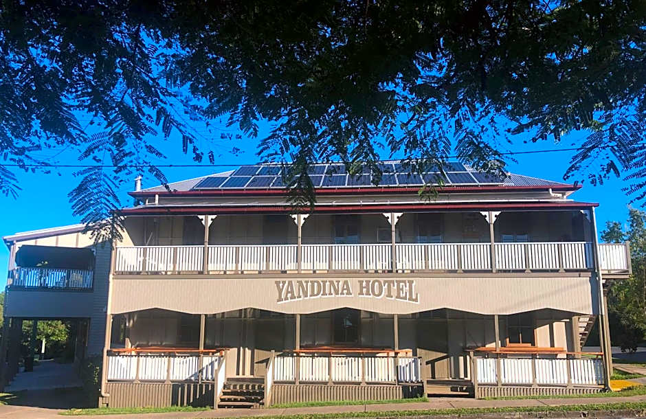 Yandina Hotel