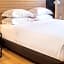 Hotel Advance