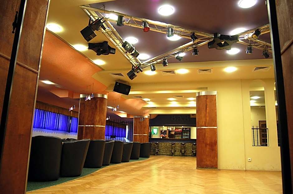 Hotel Zajazd Piastowski