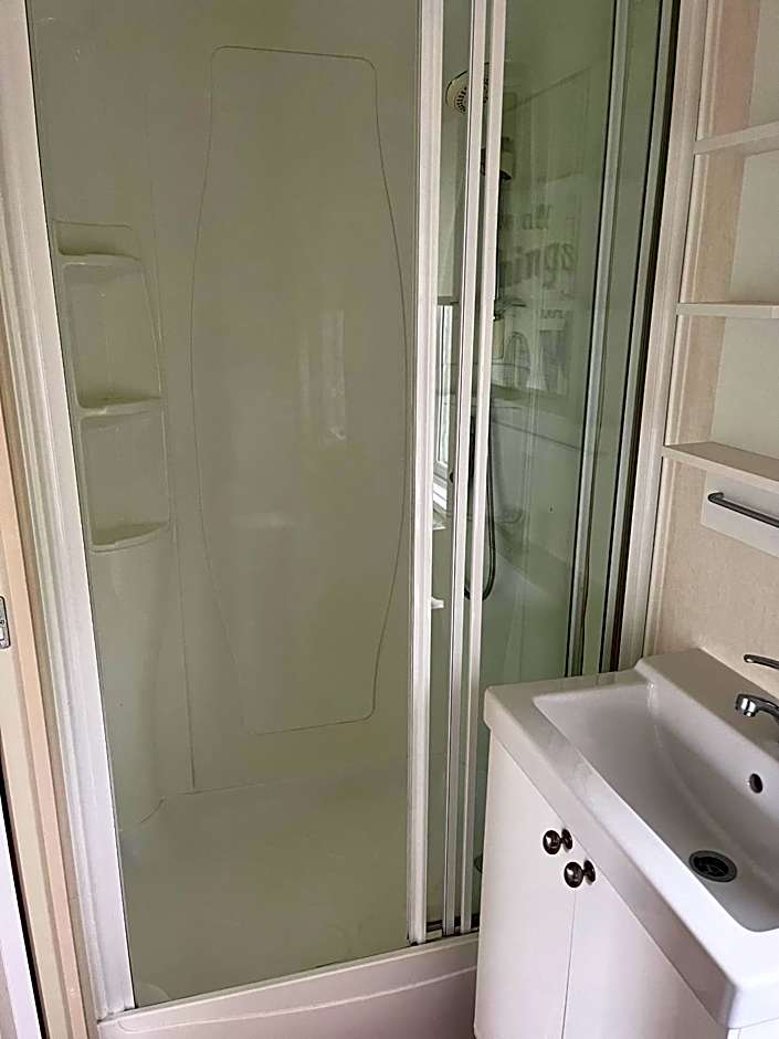 Red Deer Village Holiday Park - 3 Bedroom, Self Catering Static Caravan