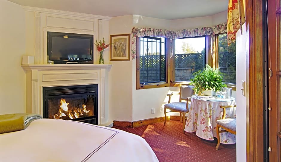 Babbling Brook Inn