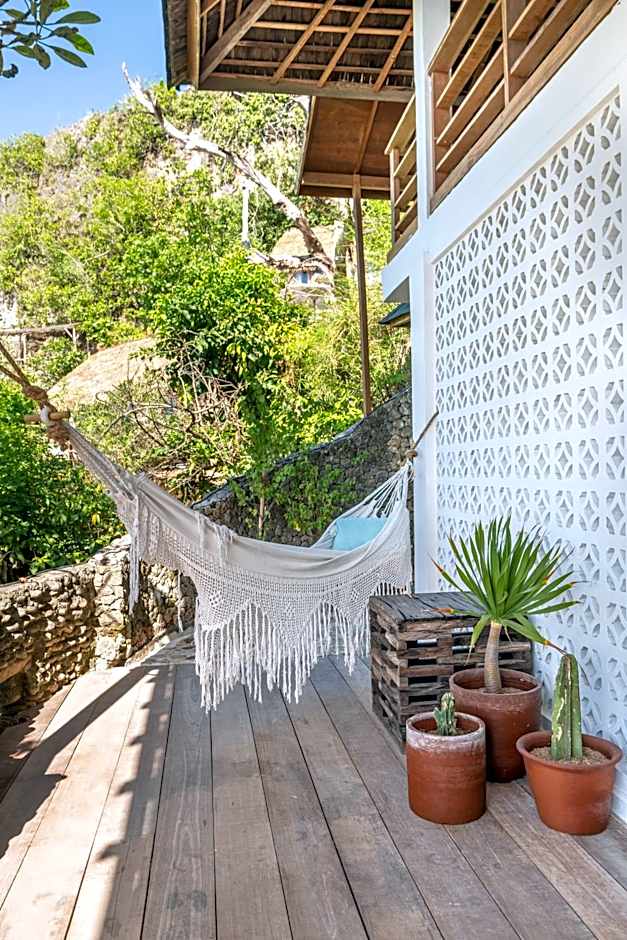 Villa Ayunan 3 BR on Bingin Beach
