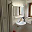 Schenna Garni Eden Bed & Breakfast