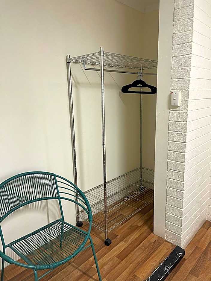 Youth Shack Backpackers