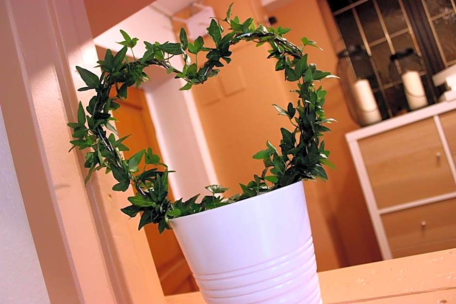 A la Maison Rouge Hotel & Restaurant