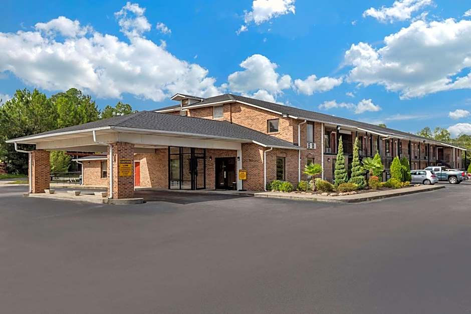 Econo Lodge Inn & Suites Lugoff