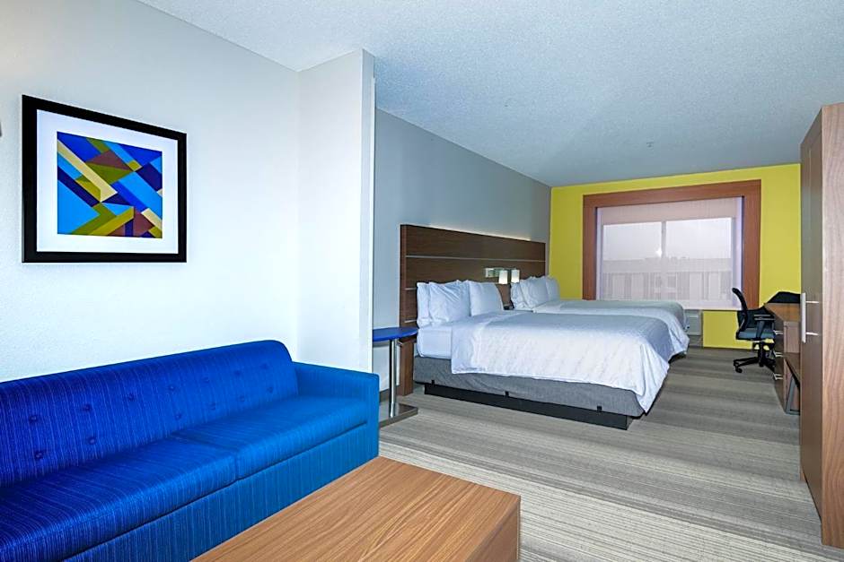 Holiday Inn Express Hotel & Suites Woodbridge By IHG
